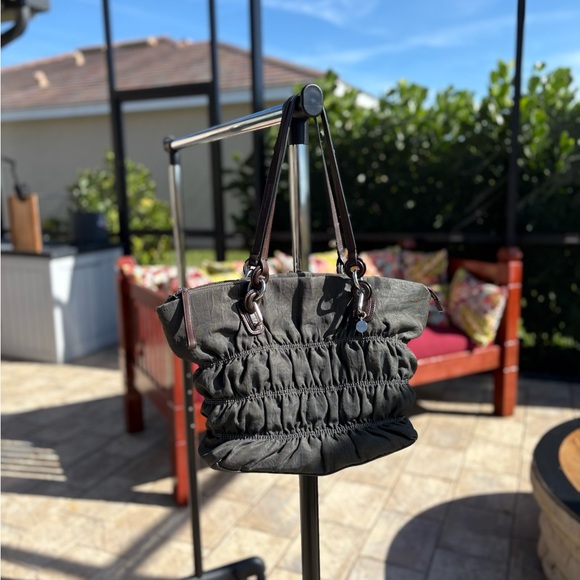 Tumi Handbags - Vintage TUMI Shoulder Bag | Classic Everyday Tote | Minimalist Travel Bag | Grea